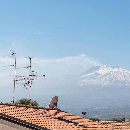 Un Passo Dal Mare Due Dall'Etna Giardini Naxos Eksteriør bilde